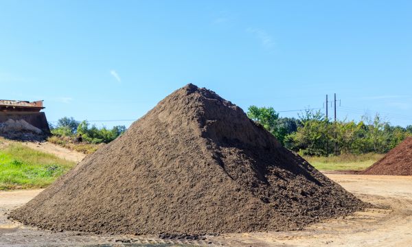 Bulk Topsoil Delivery in Utica