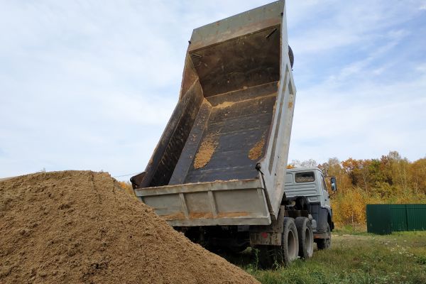 Topsoil Delivery in Utica