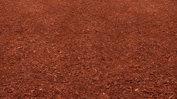 Red Mulch Delivery in Utica
