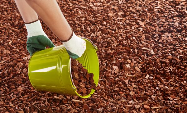 Wood Chip Landscaping in Utica